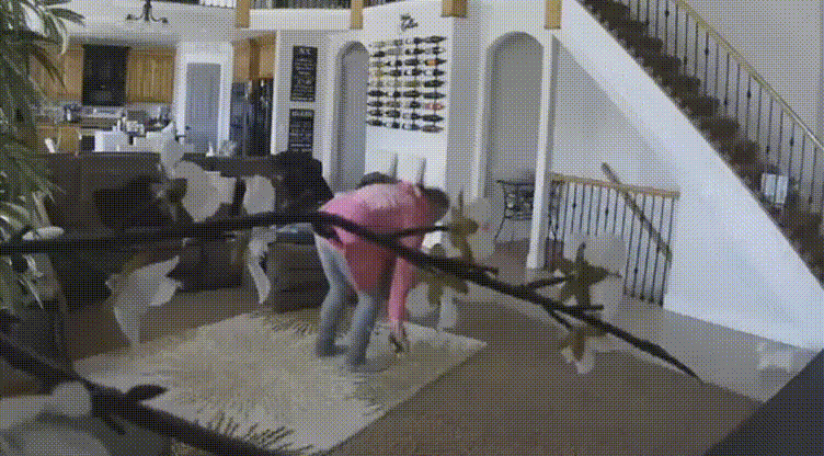 0.thumb.gif.74497cb7bf2854b9cf8b8fce5814