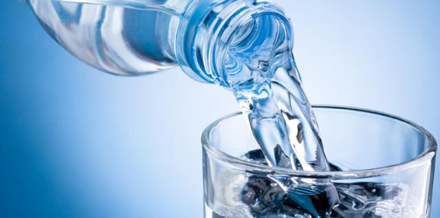 eau-bouteille2.jpg