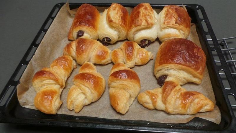 2047318039_Viennoiseries14.thumb.JPG.3702e7b13785fa216ca29c398a7edb90.JPG