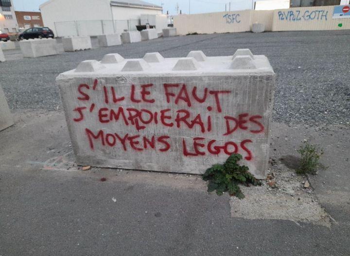 lego.jpg.7bc9f19dd345bcf23149227f970b2dcf.jpg